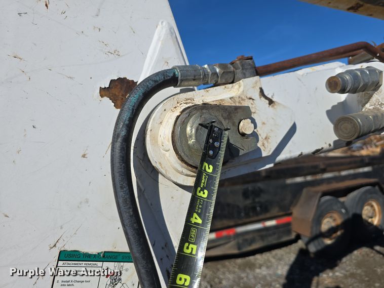 image for item DW3991 1996 Bobcat 331 C-Series mini excavator