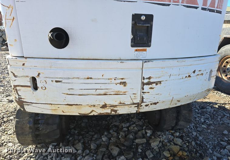 image for item DW3991 1996 Bobcat 331 C-Series mini excavator