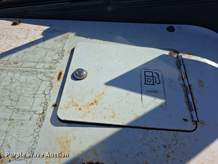 image for item DW3991 1996 Bobcat 331 C-Series mini excavator