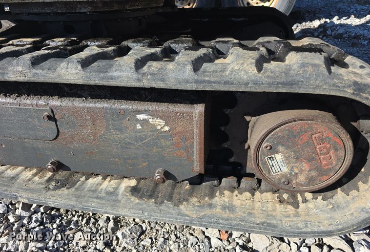 image for item DW3991 1996 Bobcat 331 C-Series mini excavator