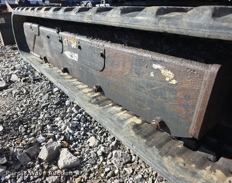 image for item DW3991 1996 Bobcat 331 C-Series mini excavator