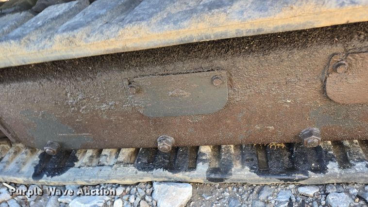 image for item DW3991 1996 Bobcat 331 C-Series mini excavator