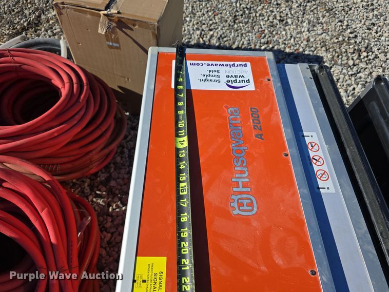 image for item DW3993 2018 Husqvarna W70P vacuum