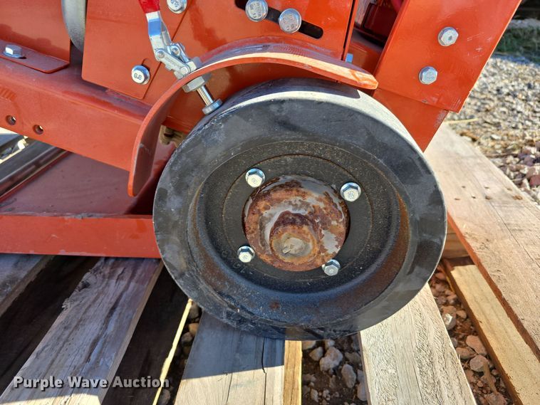 image for item DW3994 2021 Husqvarna FS520 concrete saw