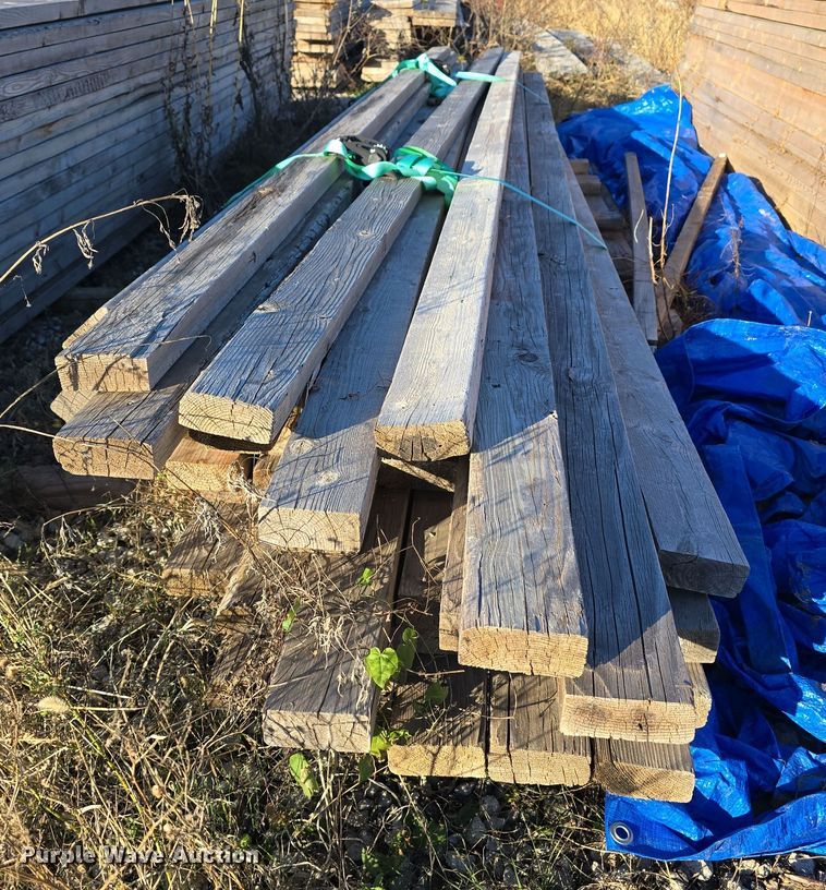 image for item DW3996 Approximately 655 pieces of lumber