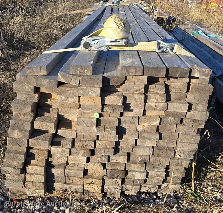 image for item DW3996 Approximately 655 pieces of lumber