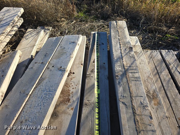 image for item DW3996 Approximately 655 pieces of lumber