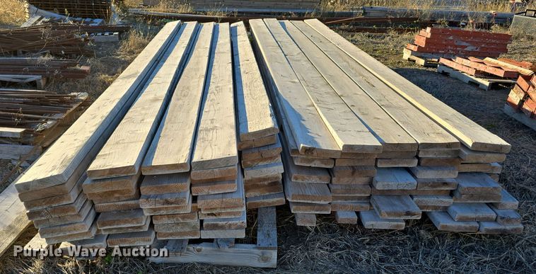 image for item DW3996 Approximately 655 pieces of lumber