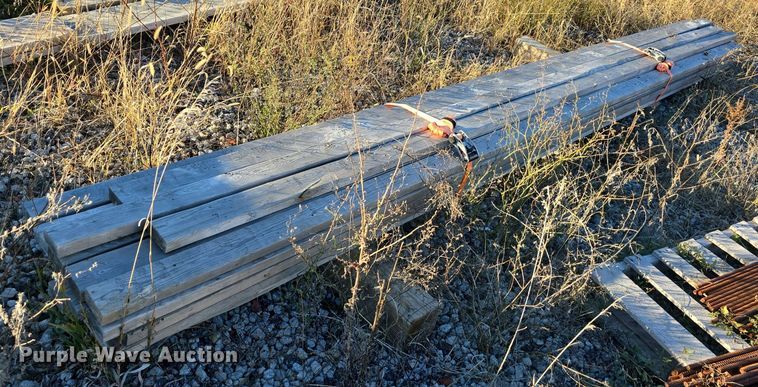 image for item DW3996 Approximately 655 pieces of lumber