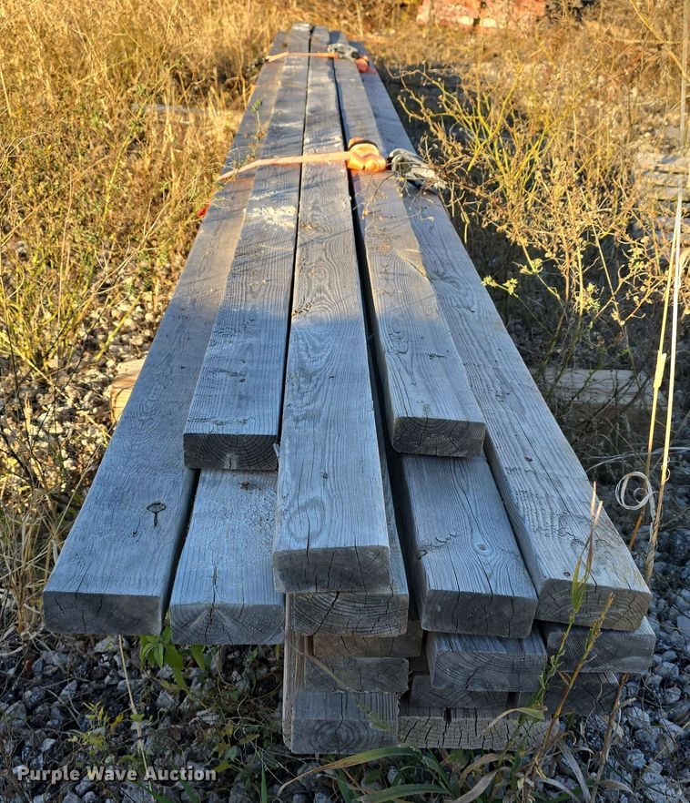 image for item DW3996 Approximately 655 pieces of lumber