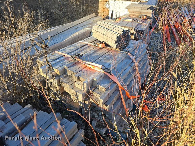 image for item DW3996 Approximately 655 pieces of lumber