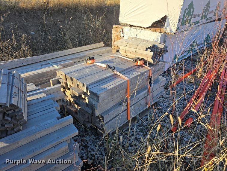 image for item DW3996 Approximately 655 pieces of lumber