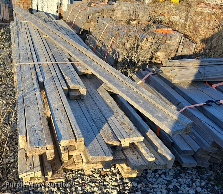 image for item DW3996 Approximately 655 pieces of lumber