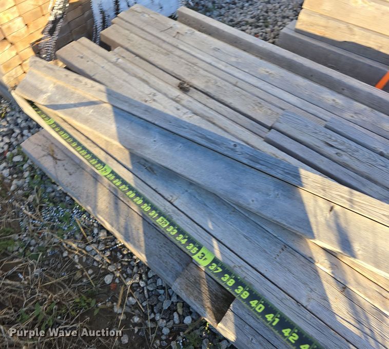 image for item DW3996 Approximately 655 pieces of lumber