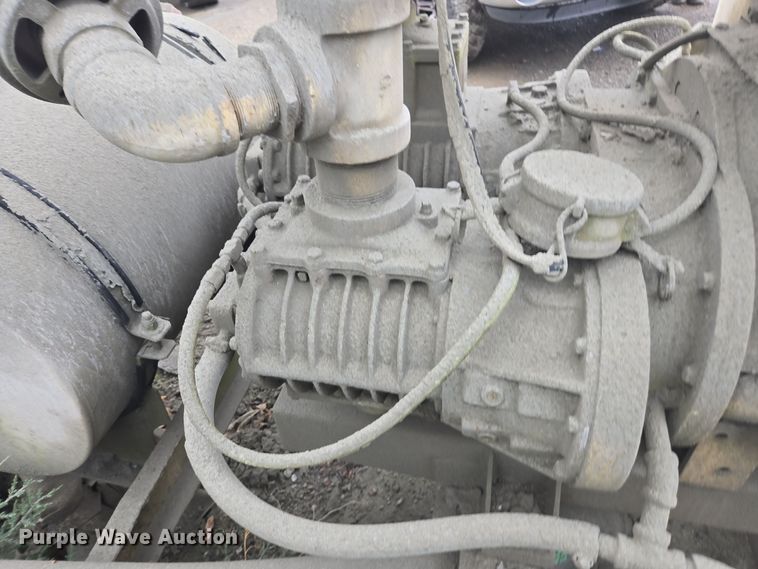 image for item DX1523 Cement blower