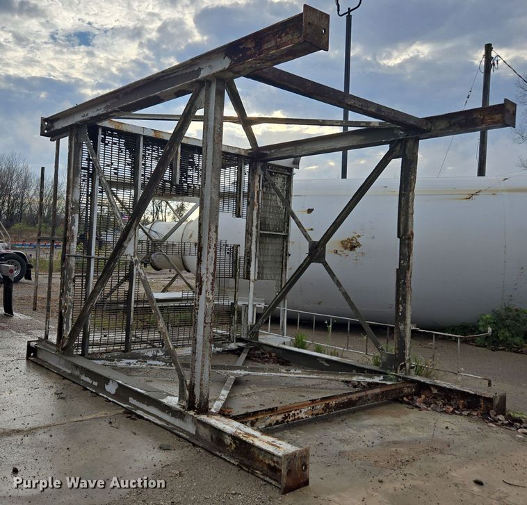 image for item DX1524 Concrete silo