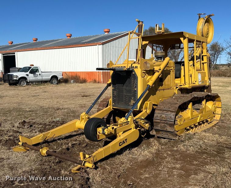 image for item DX3801 1978 Caterpillar D6D cable plow