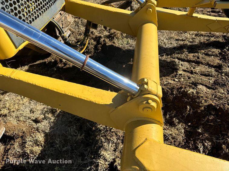 image for item DX3801 1978 Caterpillar D6D cable plow