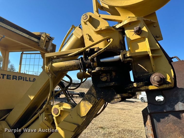 image for item DX3801 1978 Caterpillar D6D cable plow