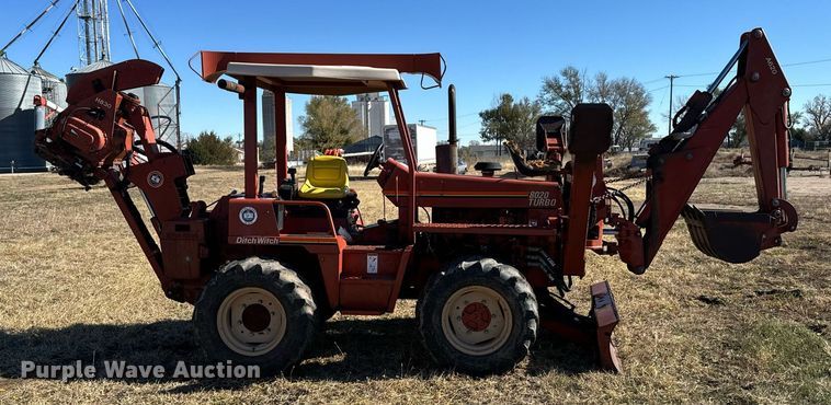 image for item DX3804 Ditch Witch 8020T cable plow