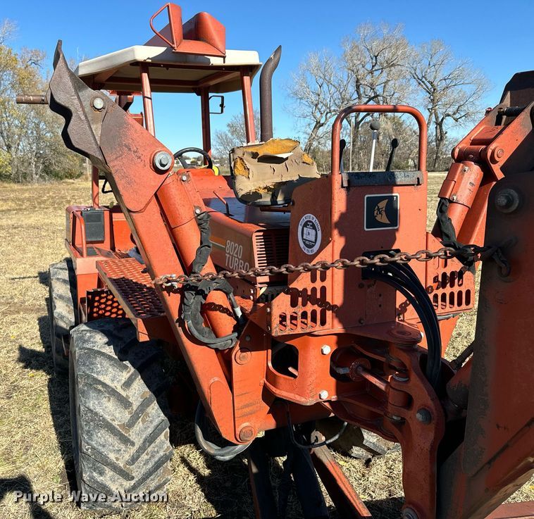 image for item DX3804 Ditch Witch 8020T cable plow