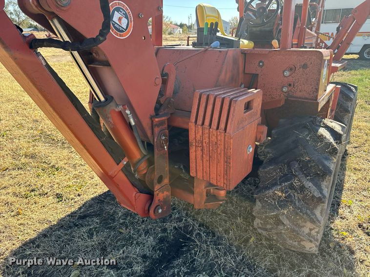 image for item DX3804 Ditch Witch 8020T cable plow