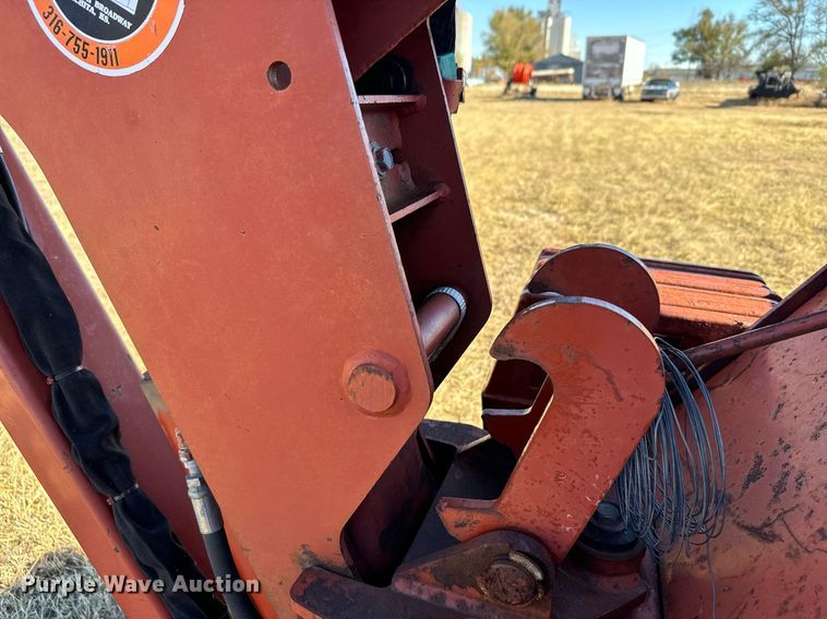 image for item DX3804 Ditch Witch 8020T cable plow