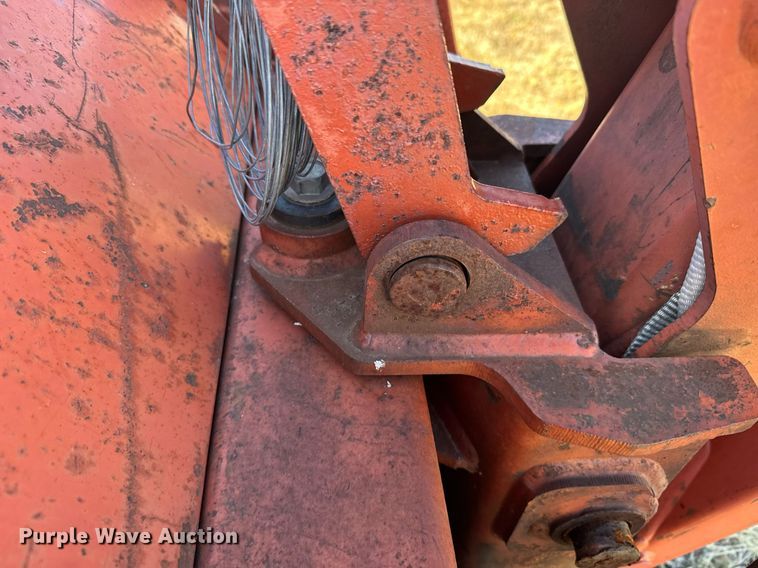 image for item DX3804 Ditch Witch 8020T cable plow