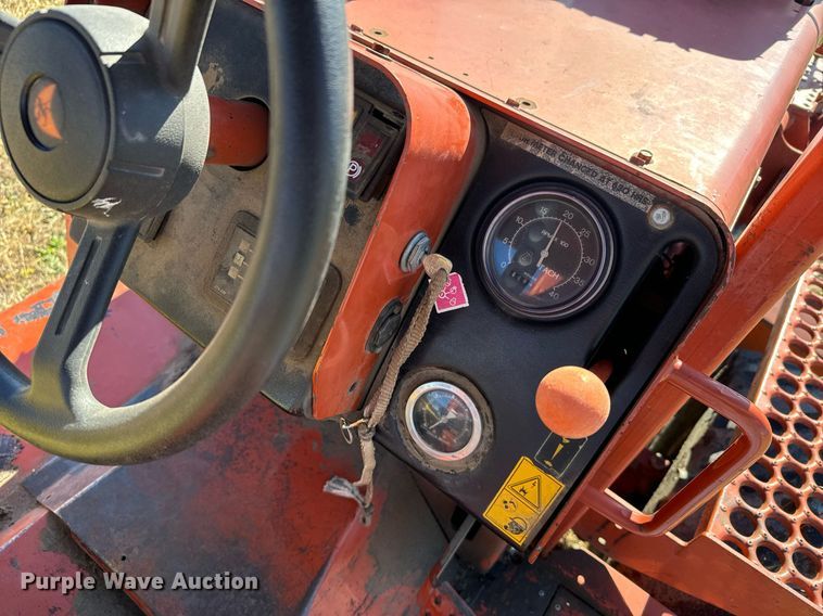 image for item DX3804 Ditch Witch 8020T cable plow