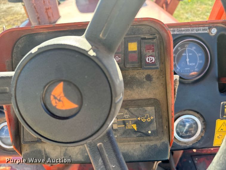 image for item DX3804 Ditch Witch 8020T cable plow