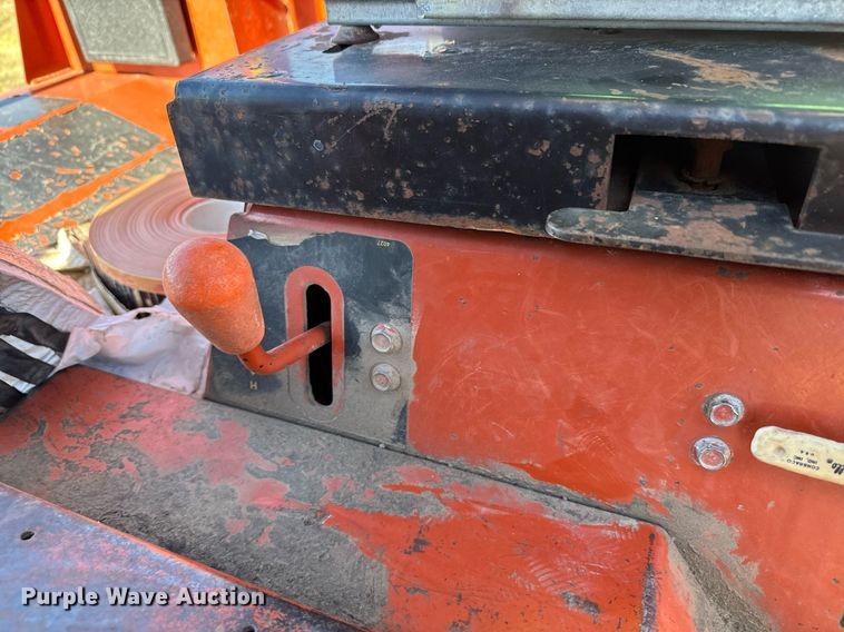 image for item DX3804 Ditch Witch 8020T cable plow