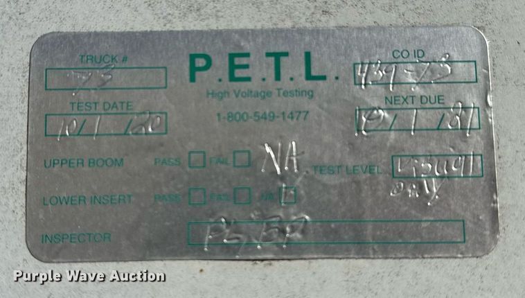 image for item DX3819 1989 Ford F350 Super Duty bucket truck