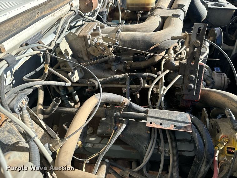 image for item DX3819 1989 Ford F350 Super Duty bucket truck