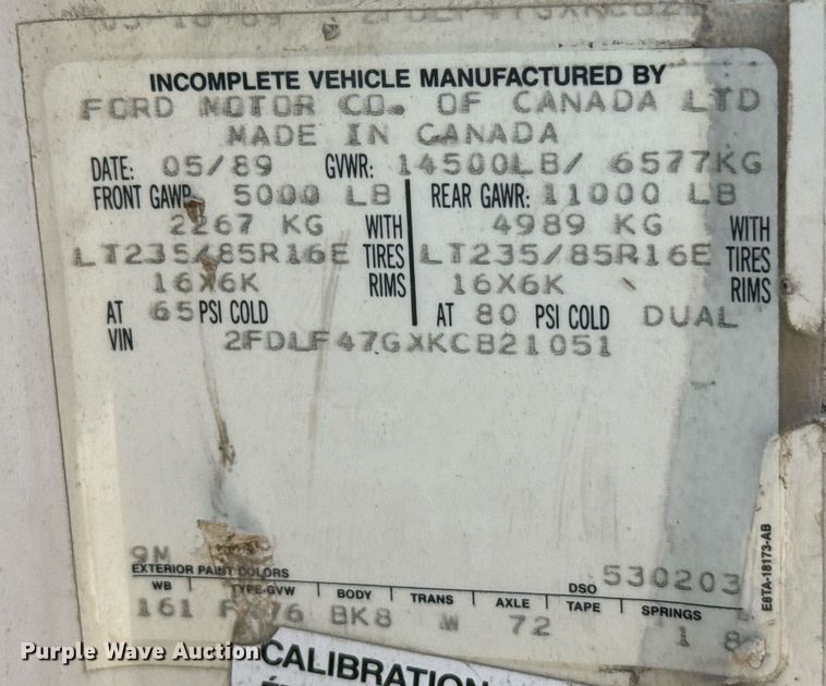 image for item DX3819 1989 Ford F350 Super Duty bucket truck