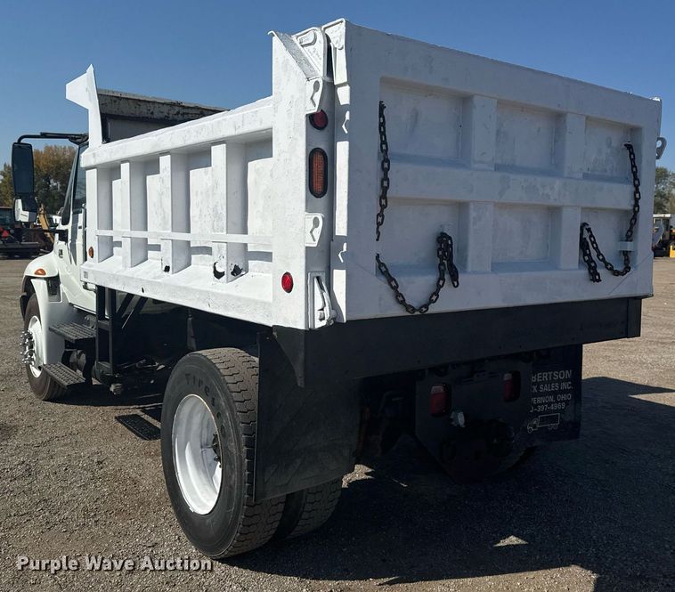 image for item EG2193 2007 International  4300 dump truck
