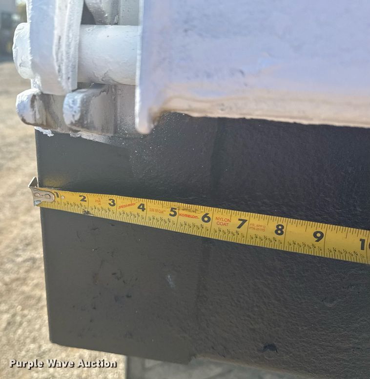 image for item EG2193 2007 International  4300 dump truck