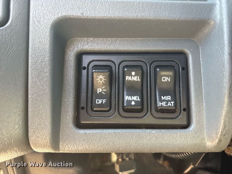 image for item EG2193 2007 International  4300 dump truck