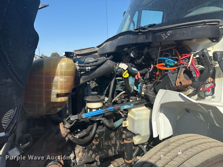 image for item EG2193 2007 International  4300 dump truck