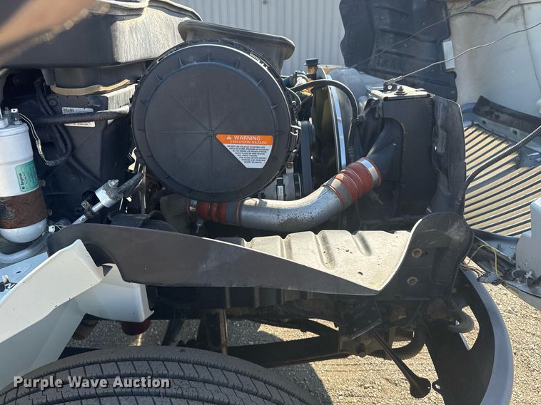 image for item EG2193 2007 International  4300 dump truck