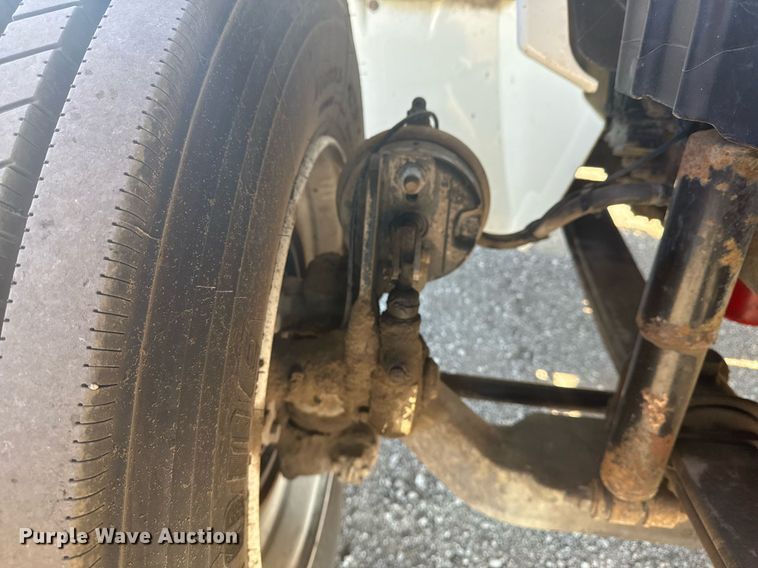 image for item EG2193 2007 International  4300 dump truck