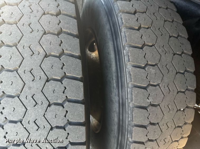 image for item EG2193 2007 International  4300 dump truck