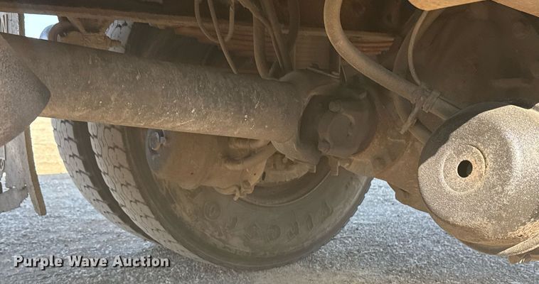 image for item EG2193 2007 International  4300 dump truck