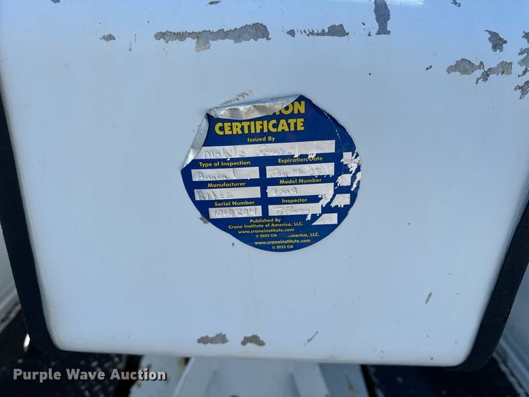 image for item EG2236 2004 Ford F450 Super Duty bucket truck