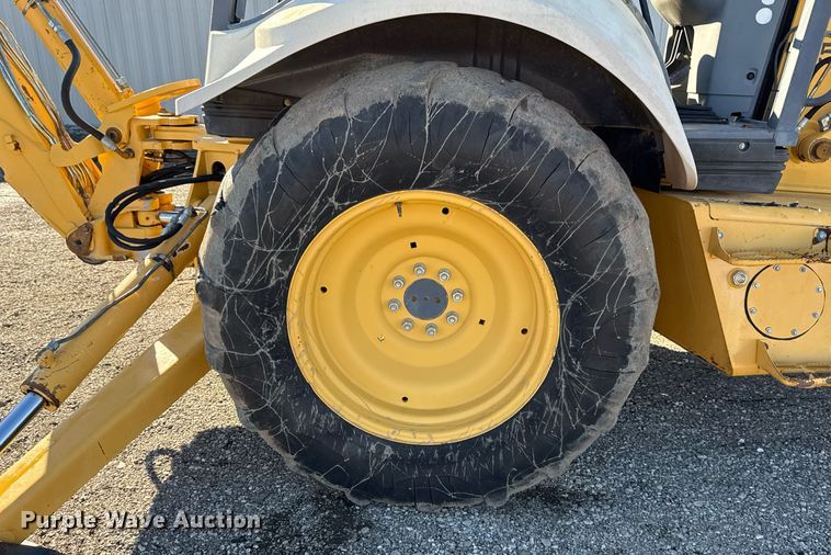 image for item EG2275 1999 New Holland 555E backhoe