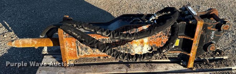 image for item EG2287 Caterpillar B6 breaker