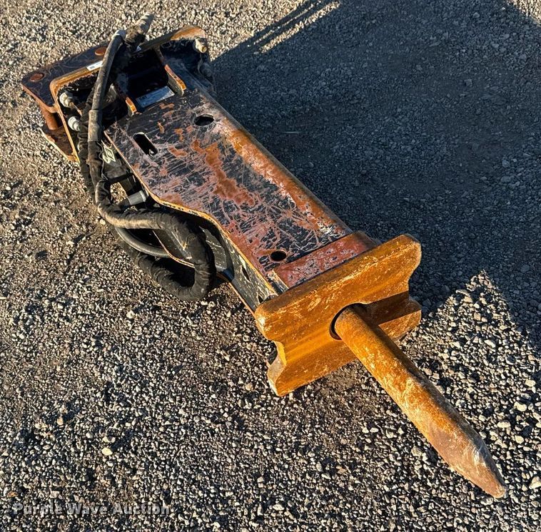 image for item EG2288 2018 Caterpillar B6 breaker