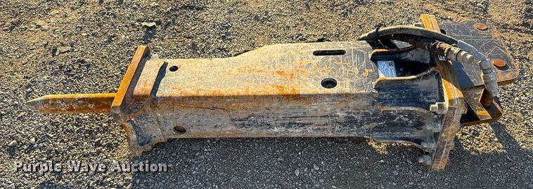 image for item EG2288 2018 Caterpillar B6 breaker