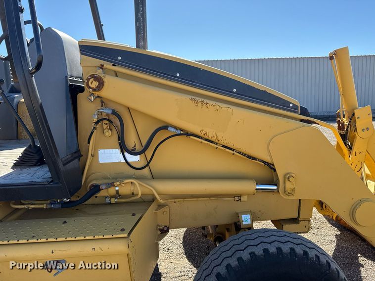 image for item EG2294 1997 Caterpillar 416C backhoe