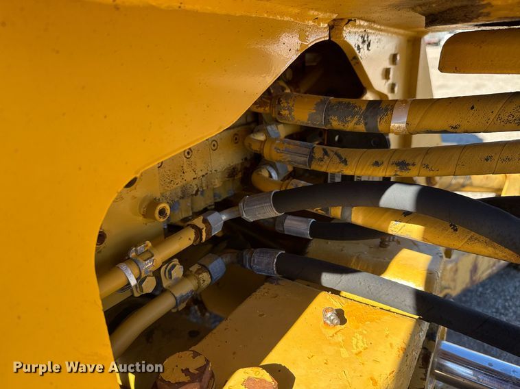 image for item EG2294 1997 Caterpillar 416C backhoe