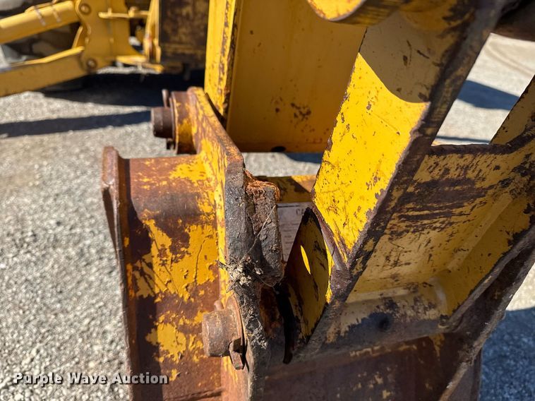 image for item EG2294 1997 Caterpillar 416C backhoe